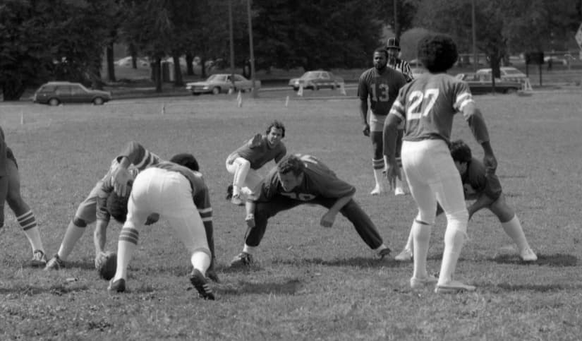 American football game, 1920s–1950s era